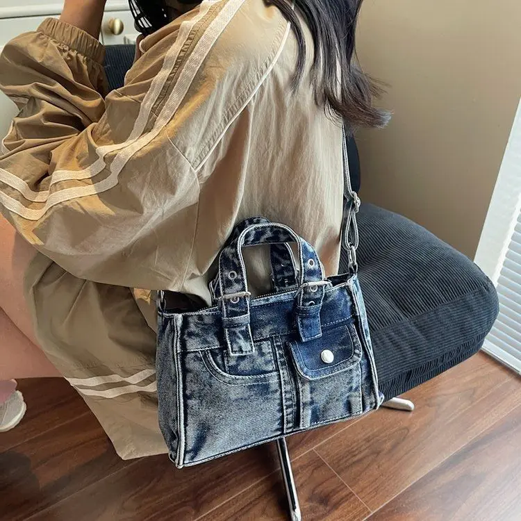 الرجعية الدنيم زر حقيبة يد المرأة مربع سعة كبيرة حقيبة كتف المرأة Harajuku عادية تنوعا اليومية حقائب كروسبودي 2025 #3