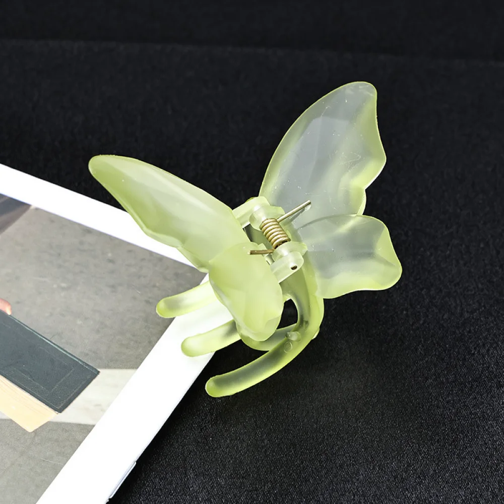 Pretty Butterfly Claw Clip Matte Acrylic Hair Clamp Transparent Shark Clip Elegant Hair Accessory For Women Hair Styling Tool