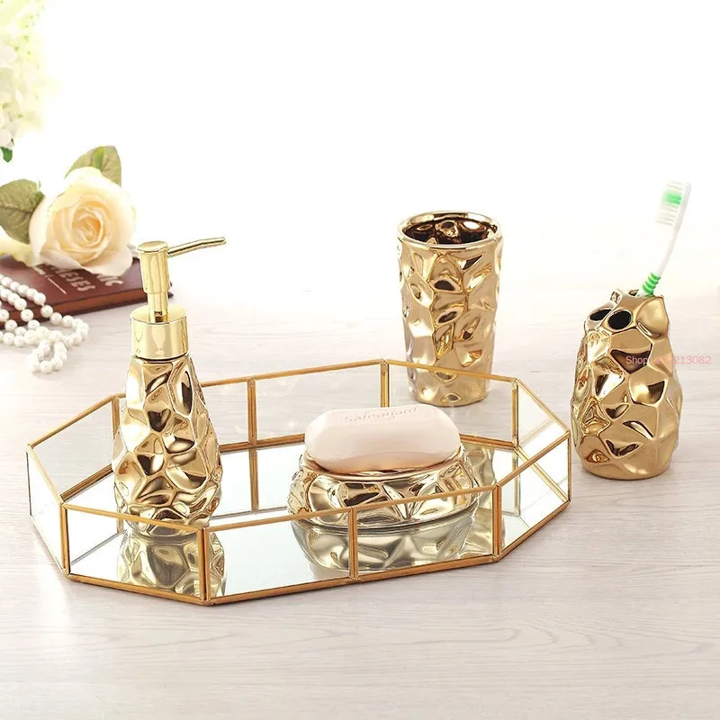Ceramic bathroom set four-piece Gold tooth brush holder Soap Dispenser box decoration accessories Wedding gifts
