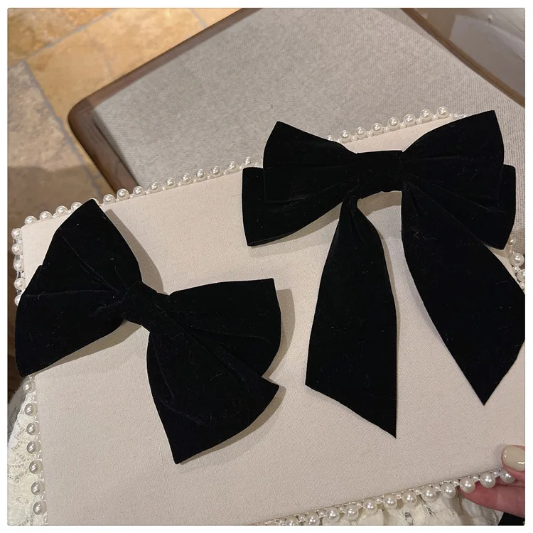 

Premium Velvet Bow Hair Clip Korean Retro Top Ponytail Holder for Women Daily Chic Fall Winter Burgundy