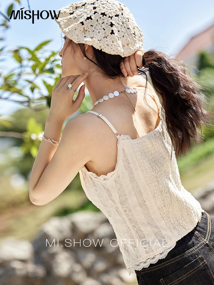 MISHOW قميص قصير مطرز بالدانتيل للنساء لربيع 2025 أشرطة كتف قابلة للتعديل قميص قصير ضيق مثير حلو MXE13D0050