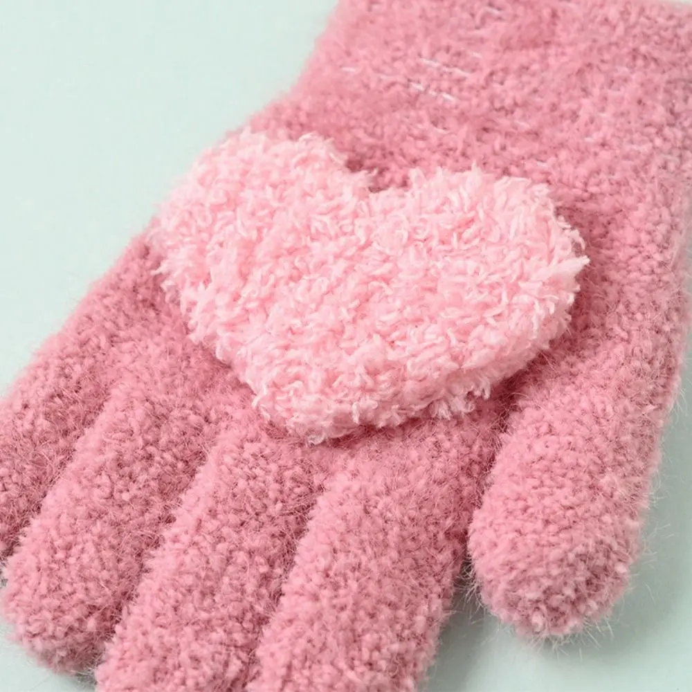 2Pairs Cute Children's Warm Gloves Heart Shaped Soft Five Finger Gloves Keep Warm Breathable Solid Plush Gloves Outdoor Sports