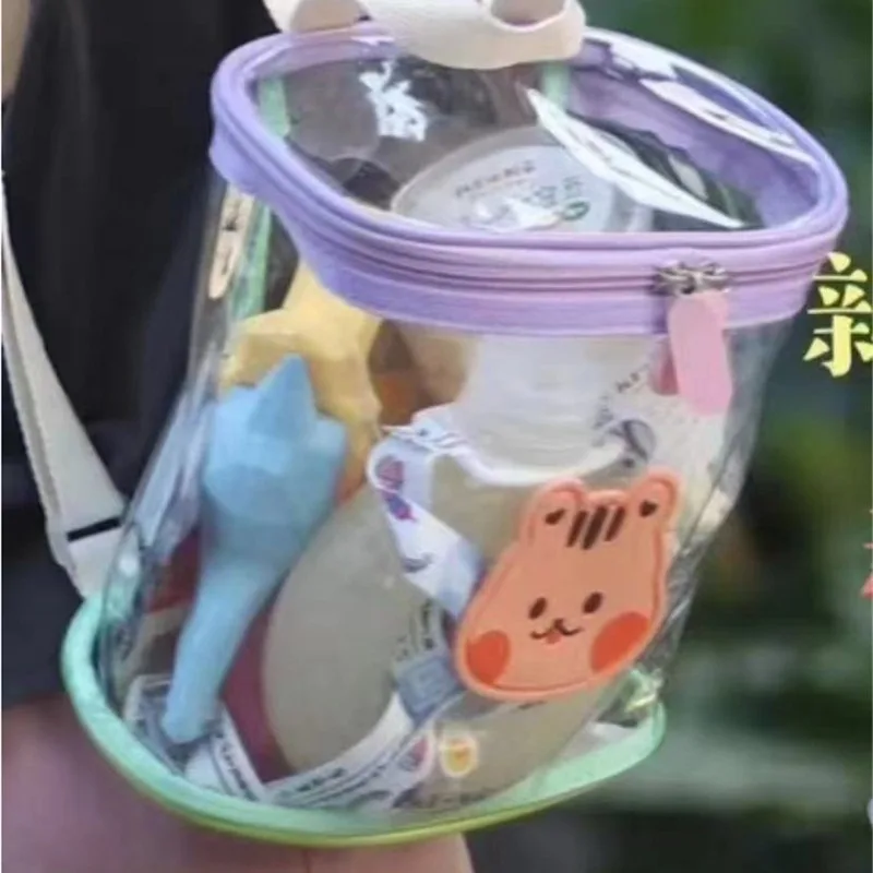 

2025 Autumn/Winter new stylish vest for boys—thickened outerwear for kids, warm, trendy & versatile, perfect for cool days.