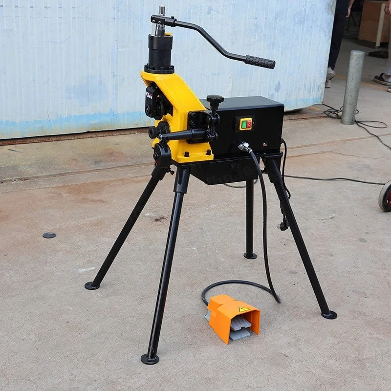 RG‑1X Electric‑Hydraulic Roll Grooving Machine, 1