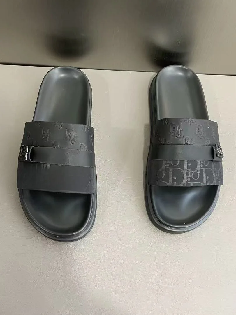 nuovi-sandali-casual-da-uomo-8815-comodi-e-versatili-di-alta-qualita-alla-moda-eleganti-ciabatte-in-pelle