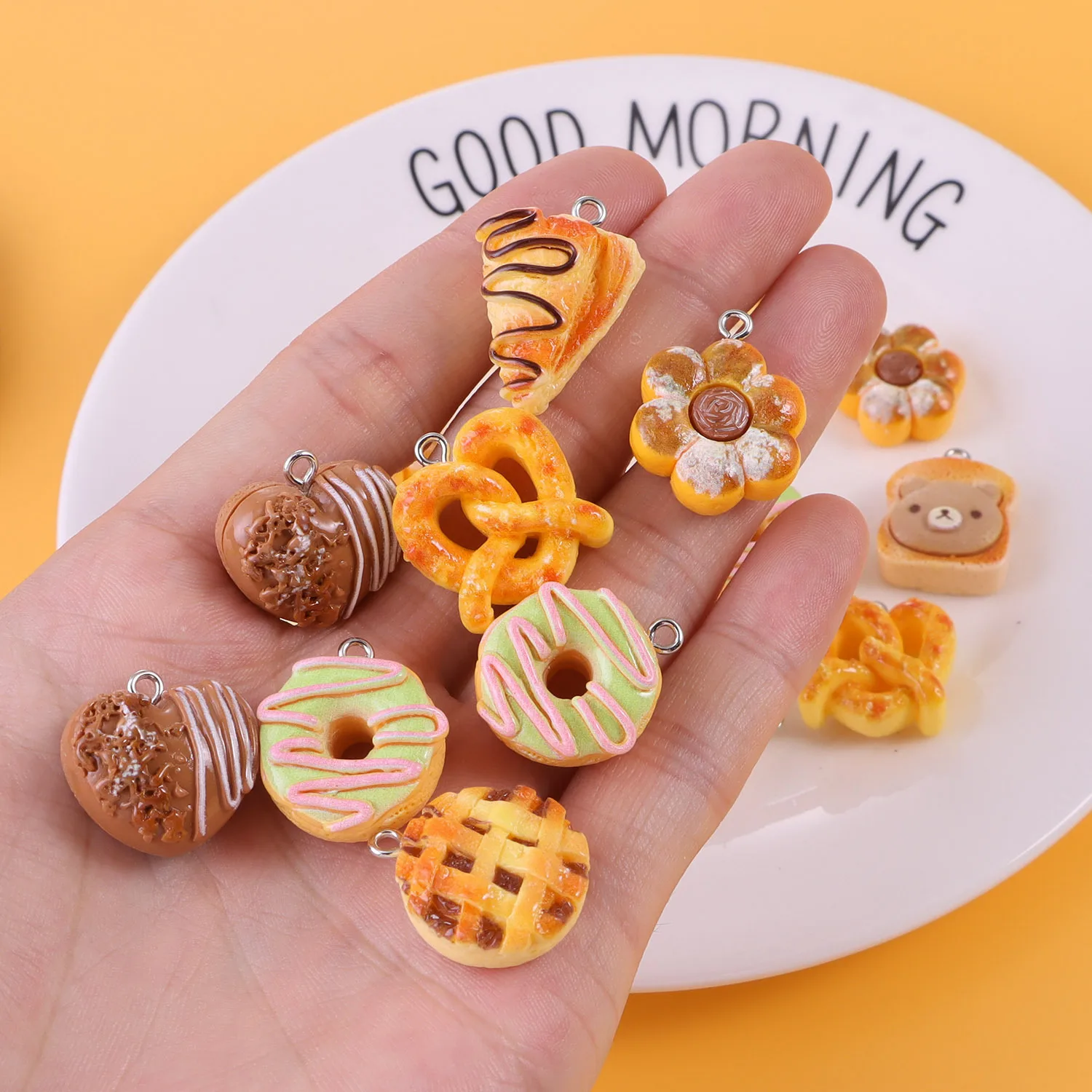SW45 10Pcs Simulation Food Bread Toast Donuts Pendant Charms DIY Baking Charms Jewelry Making Necklace Bead Earring Key Chanis