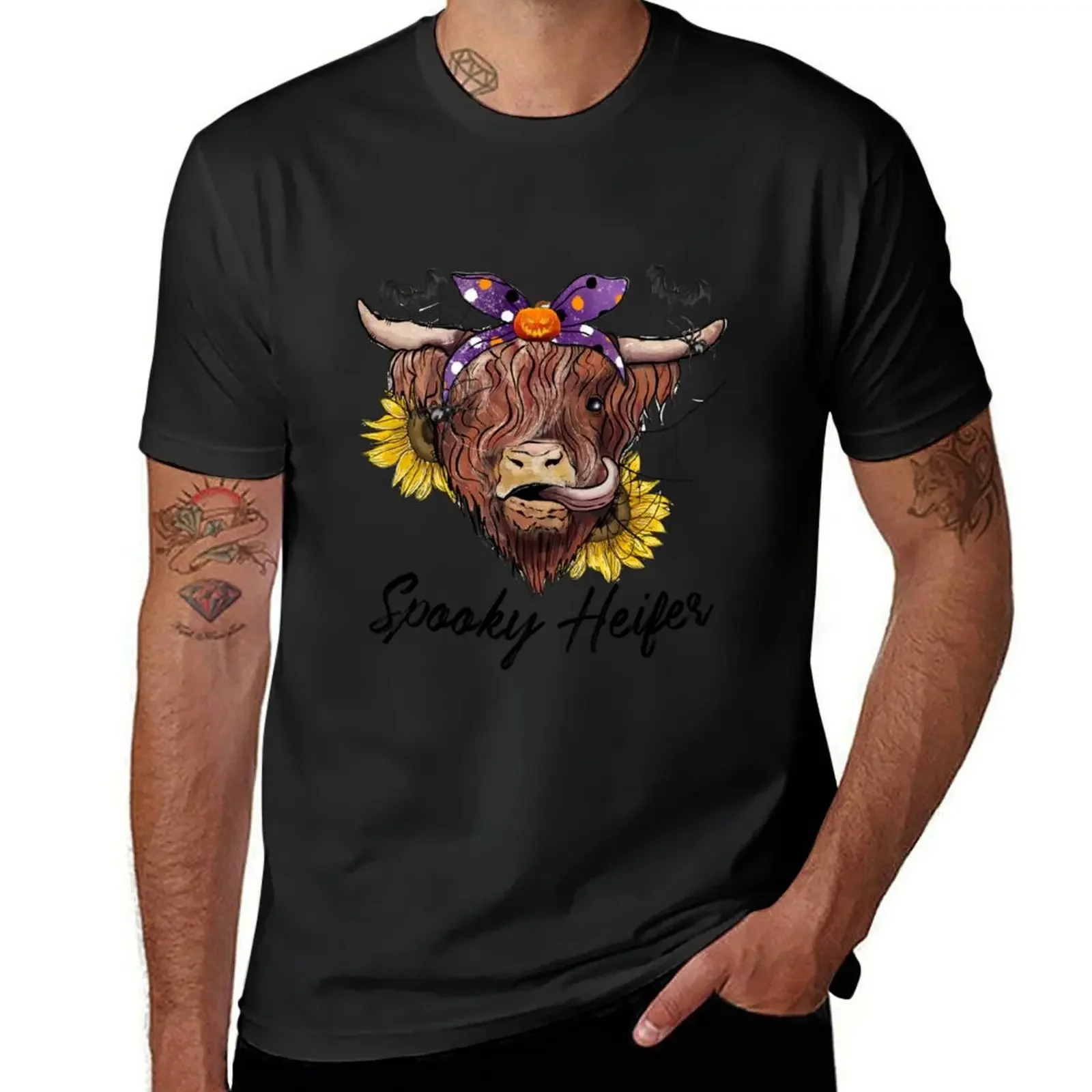 

Leopard Halloween Highland Cow Pumpkin Spooky Heifer T-Shirt funny costumes Man t-shirt man t shirt quick-drying men clothes