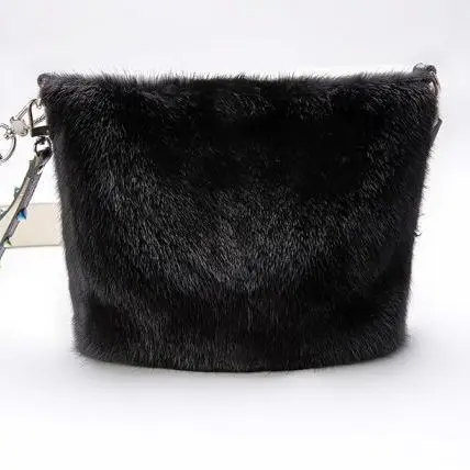 Popular Design Luxury Fur Purses And Handbags 2023 Chain Shoulder Mink Hair Small Square Bag Plush Hand Bags For Women