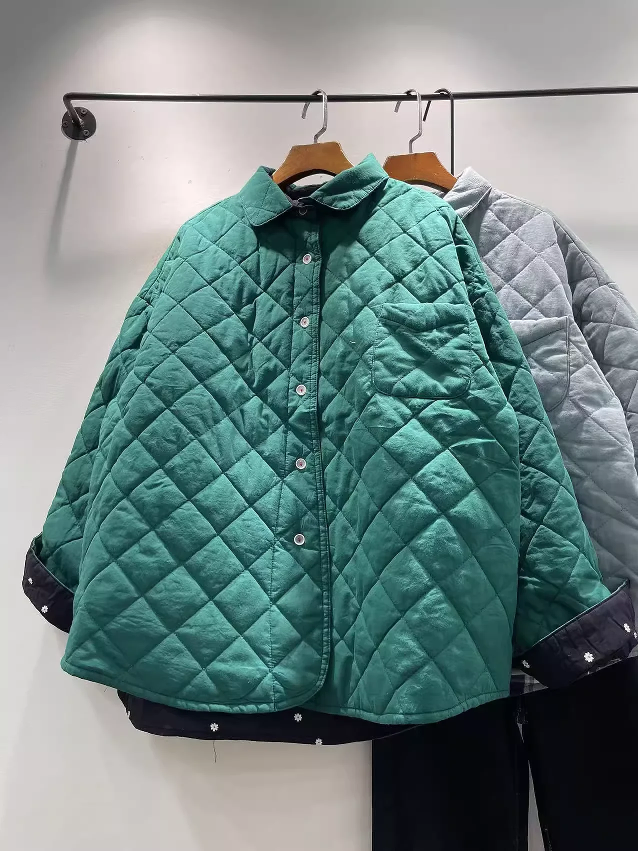 

Двусторонняя хлопковая стеганая куртка для женщин, зима-осень, толстая теплая стеганая куртка в японском стиле, верхняя одежда