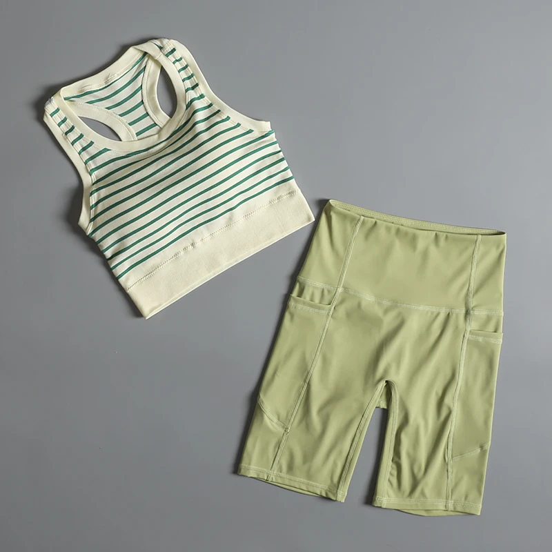 Sport- und Fitnessanzug für Damen im Sommer mit integrierter gestreifter BH-Weste mit Brustpolster, Outdoor-Lauf- und Radhose