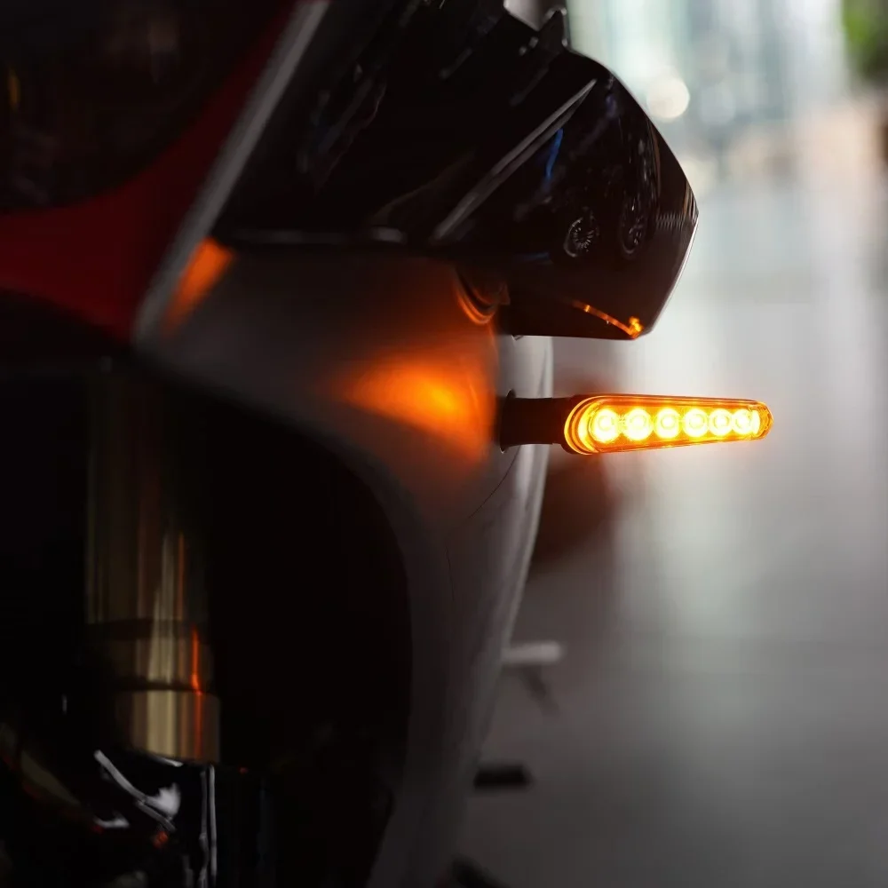 إشارة الانعطاف المستخدمة من السلسلة كاملة QJMOTOR لـ QJMOTOR SRK SRV 450 500 أضواء المؤشر SRK 921 300 SRK 800 550 350