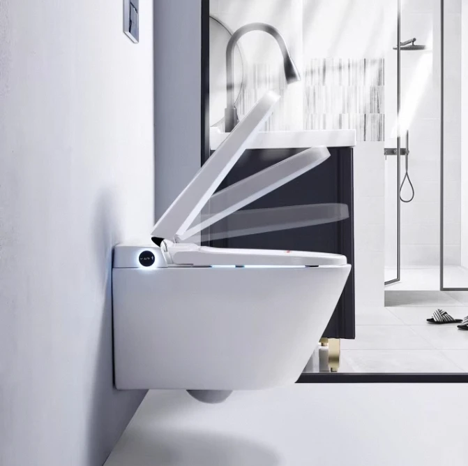 مجموعة مرحاض ذكية أوروبية حديثة مثبتة على الحائط، مرحاض كهربائي ذكي مع جدار خلفي تلقائي للحمام الحديث