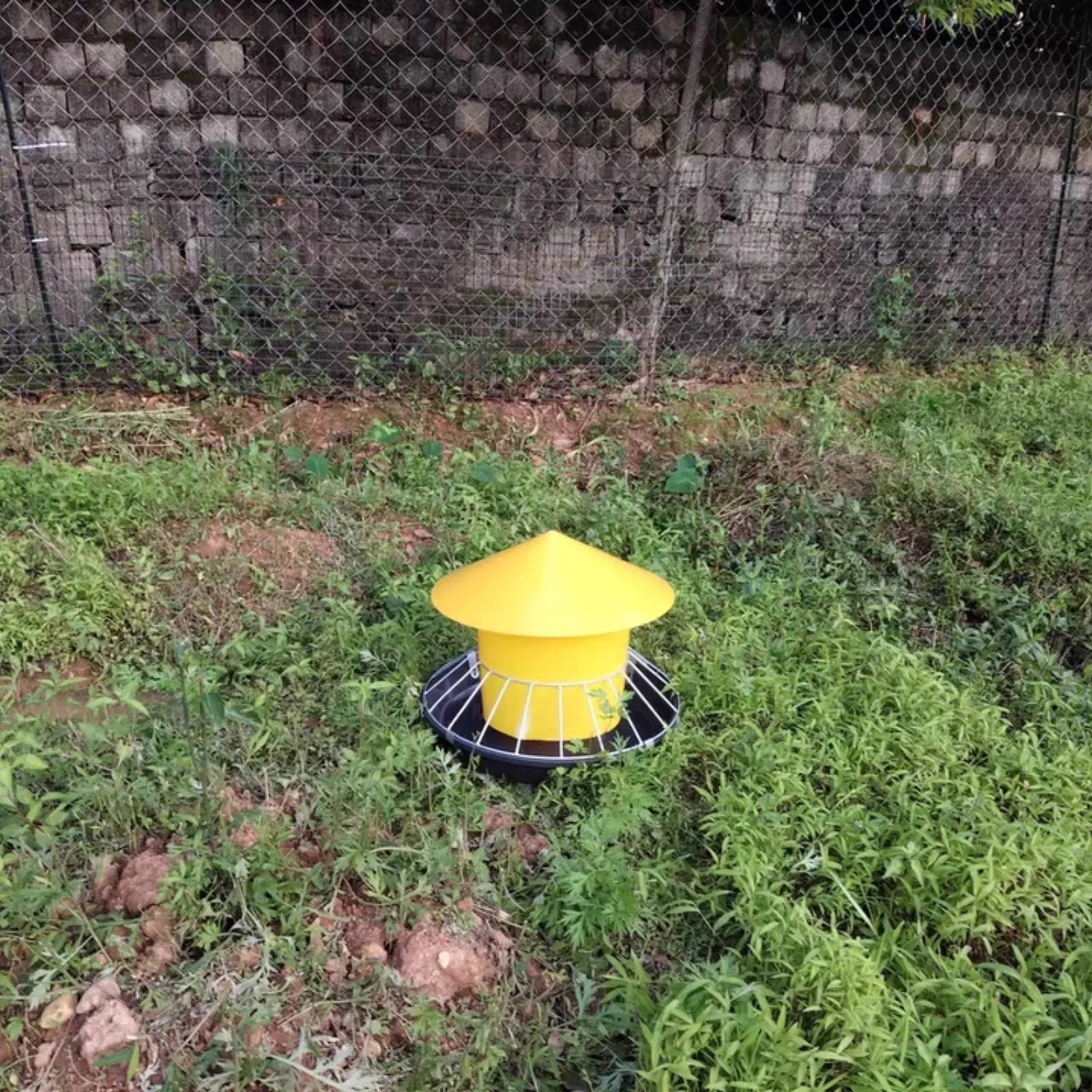 Round Fowl Feeder Large Capacity Fowl Feeder Chicken Feeding Trough Easy Installation Automatic Nourishment Container Anti-Perch view 6