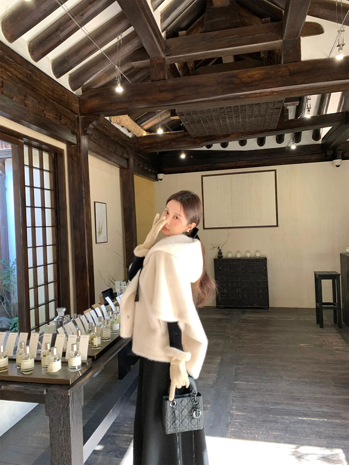 

Florr Playa Ele Long Sve Hooded Coat Women's Autumn Winter Warmth Conservation Fur Cuirass Outerwear Faionable