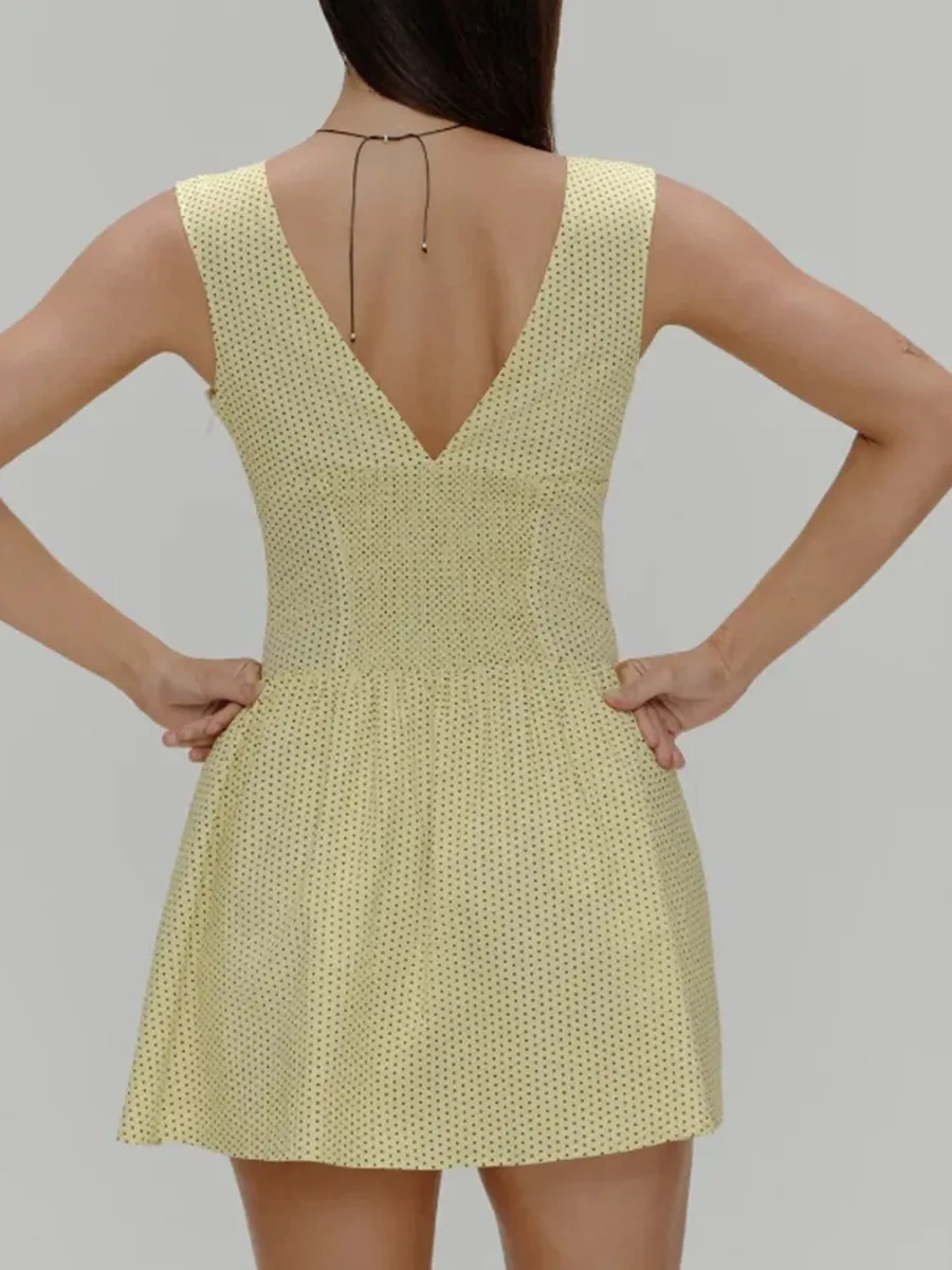 TWOTWINSTYLE Krótka sukienka damska w stylu francuskim casual, dekolt w serek, bez rękawów, dopasowana, łączona, w kropki, sukienki uliczne, letnia odzież damska