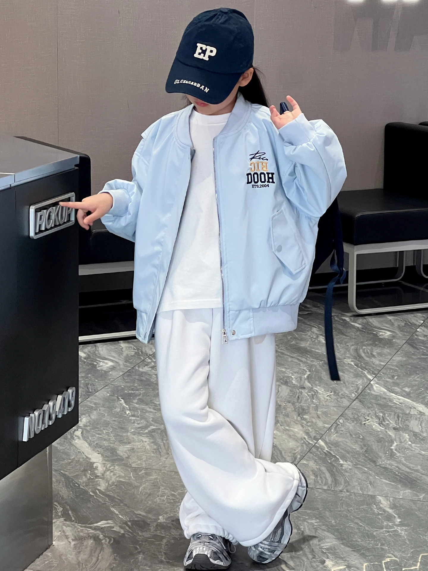 giacca-stile-baseball-per-bambini-primavera-autunno-giacca-casual-da-ragazza-alla-moda-con-maniche-lunghe-e-ricami-vestibilita-comoda