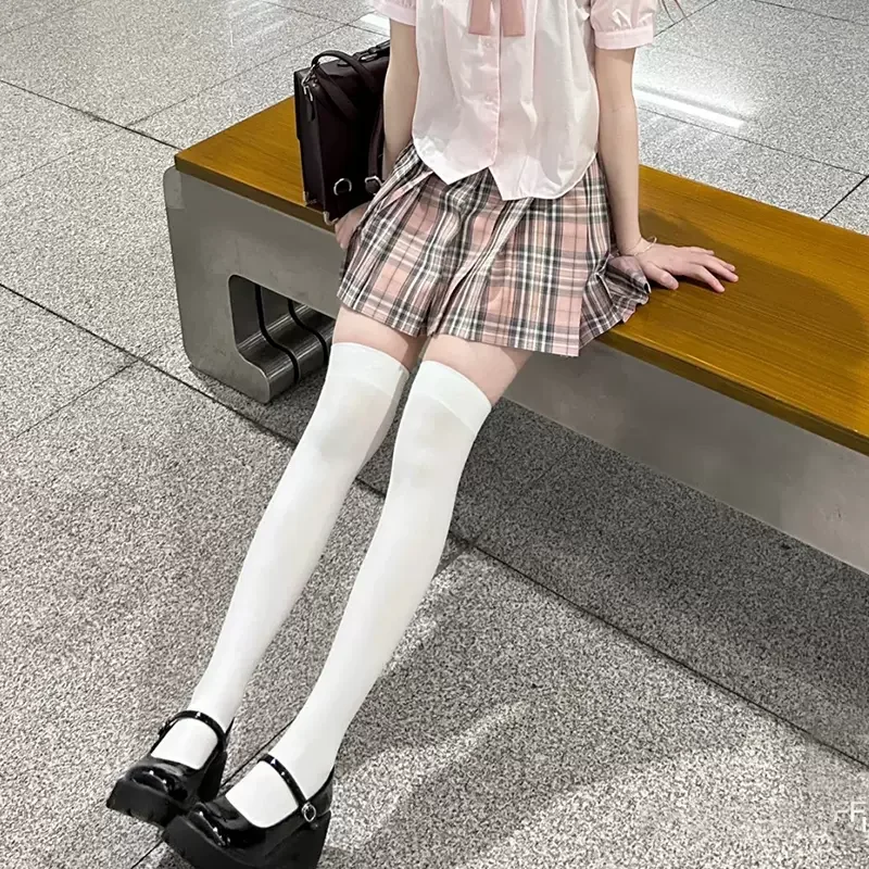 Calcetines largos blancos y negros de Color sólido, medias para mujer JK, calcetines hasta el muslo para niñas, calcetines hasta la rodilla Kawaii