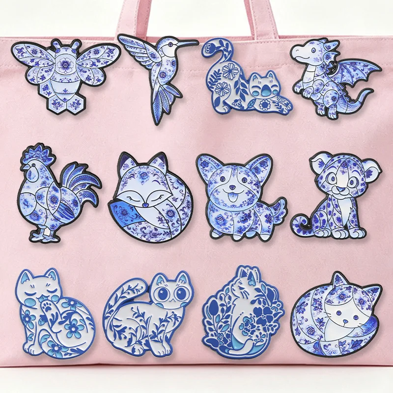 Chinese Blue White Porcelain Style Animal Enamel Badges Cute Cartoon Creature Pins Art Brooches Jewelry Accessories