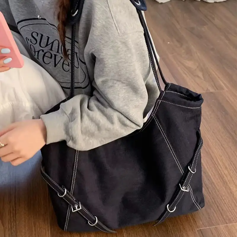 

Casual Large-Capacity Shoulder Bag for Women: Denim Tote Bag, Simple and Versatile Underarm Bag