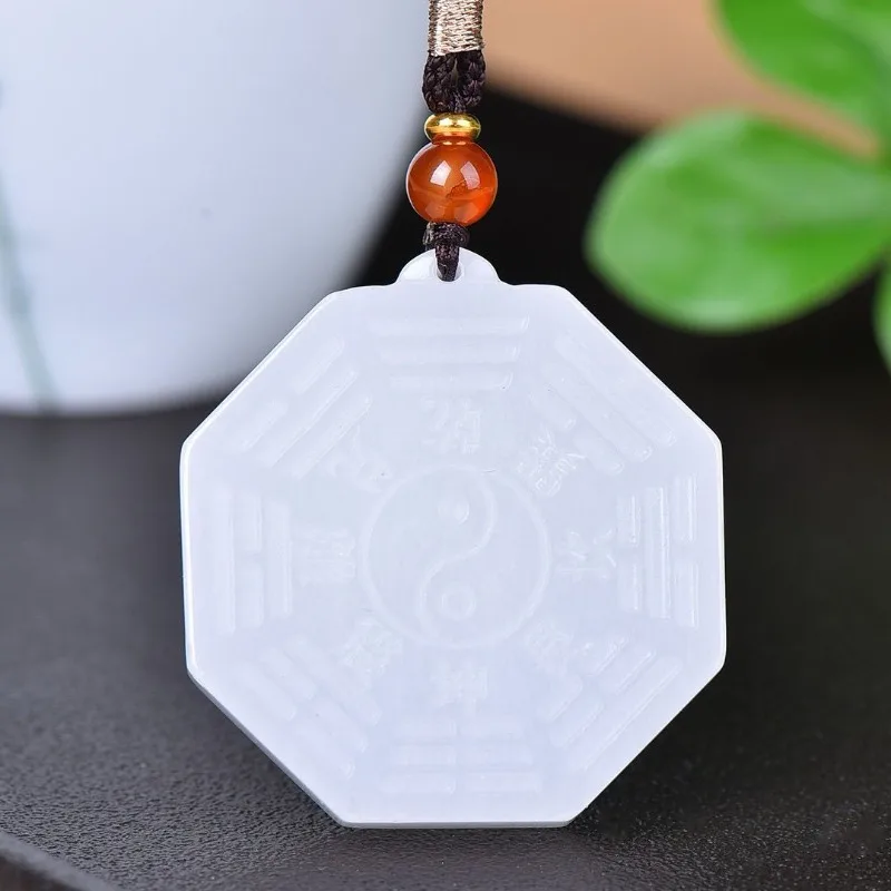 White Jade Tai Chi Bagua Qiankun Diagram Pendant, Men's and Women's Safe Jade Pendant