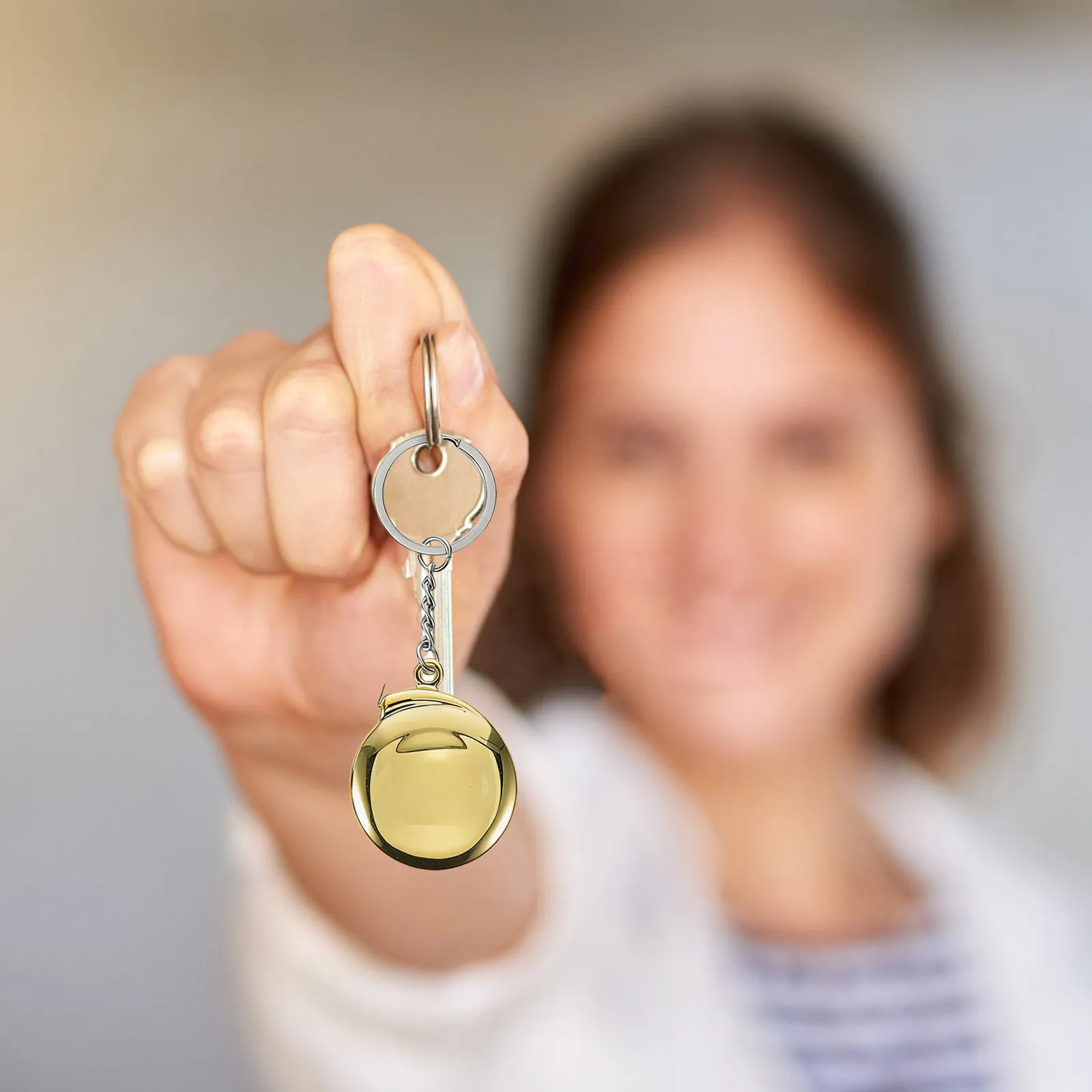 

Набор из 3 компактных рулеток-брелоков, 2 метра, миниатюрная выдвижная металлическая линейка, портативный измерительный инструмент для дома, офиса и путешествий