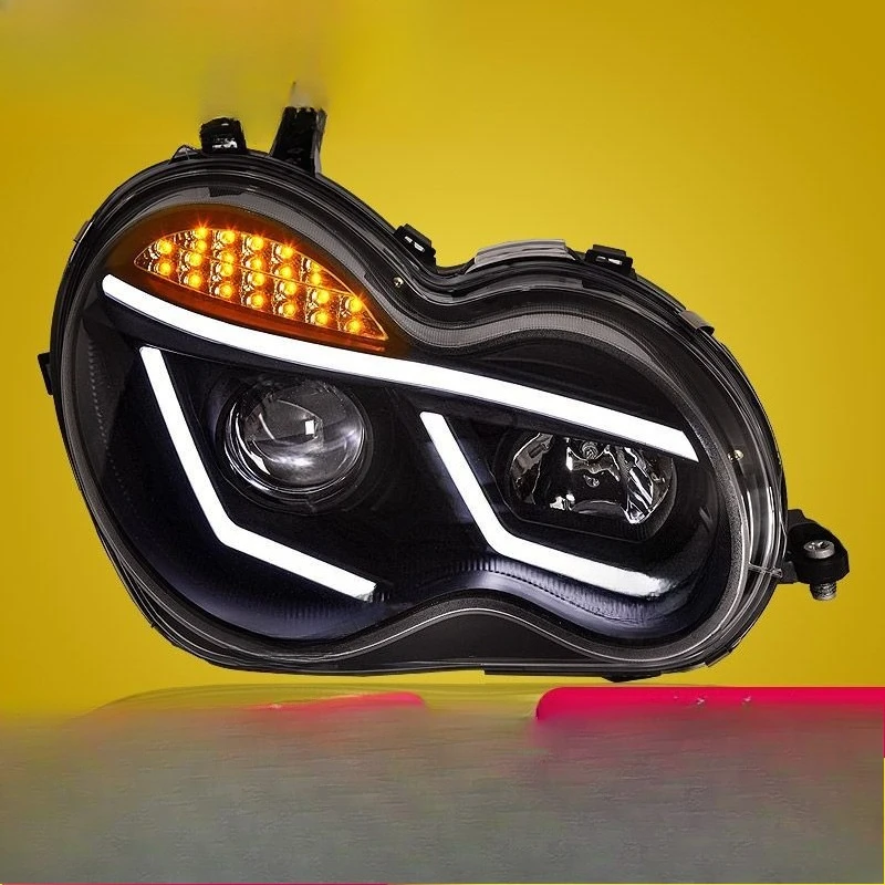 

Dedicated to 00-06 C-Class W203 headlight assembly modified LED daytime running light LED turn signal xenon lamp