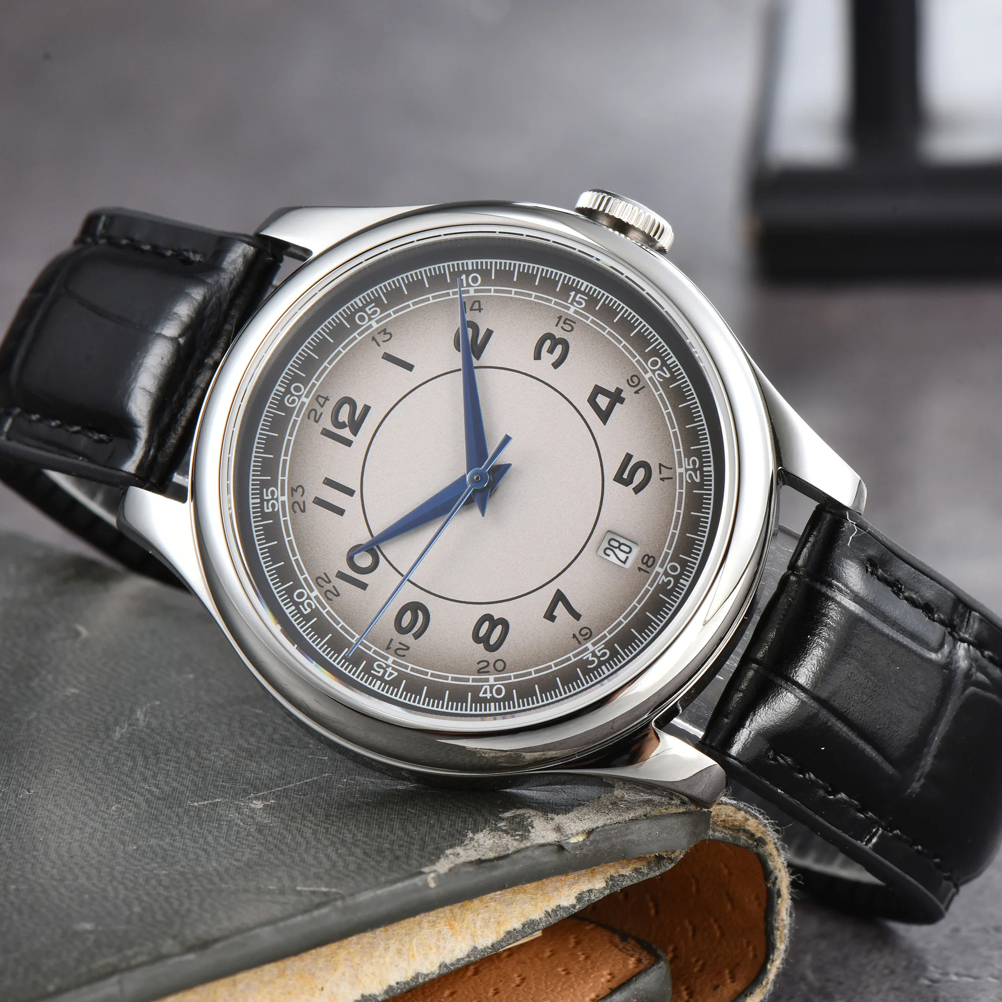 New Parnis 39mm Silver Case Mechanical Automatic Men Watch Sapphire Crystal Calendar Calendar Leather Strap Watch For Men Clock