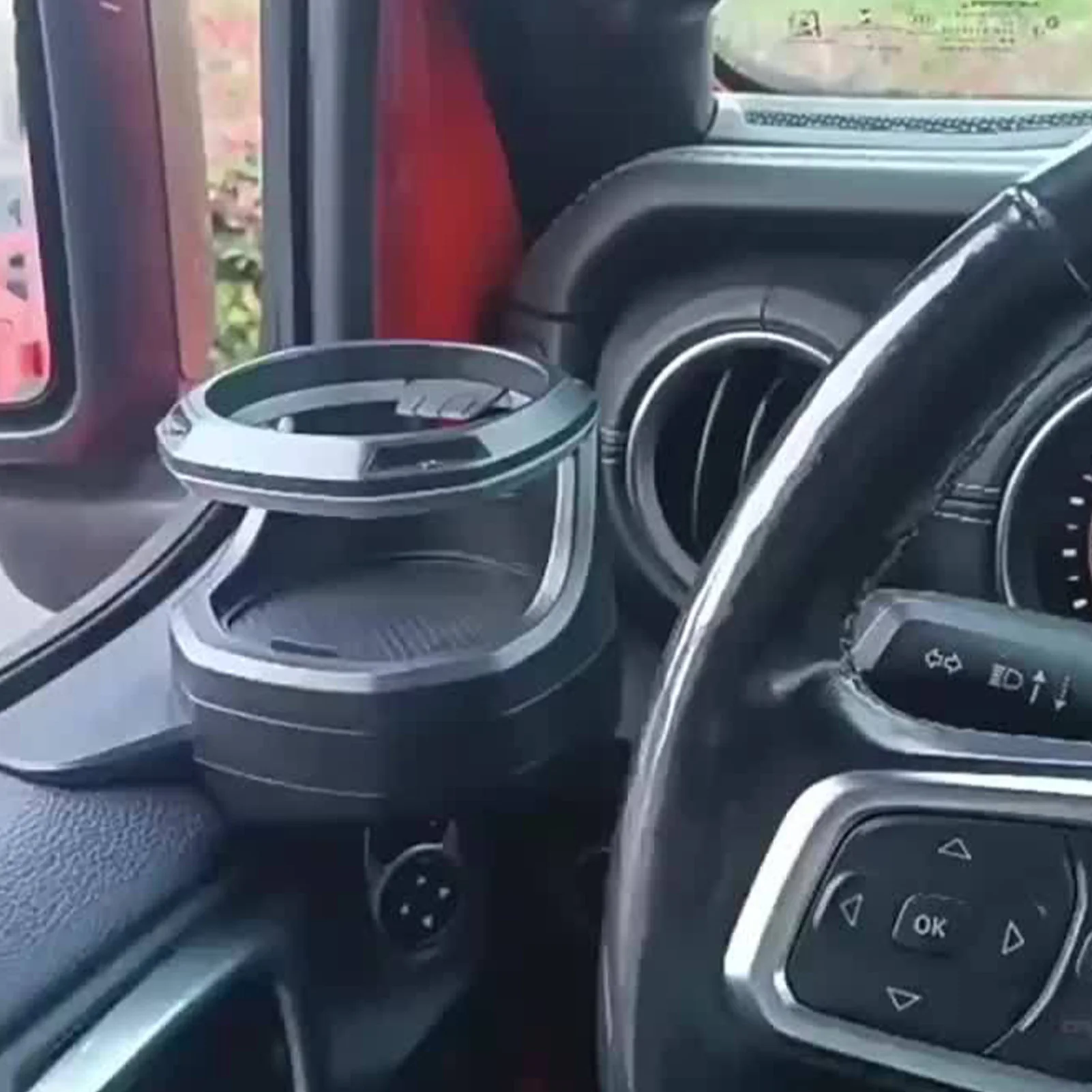 

Car Cup Holder for Water Bottles Easy to Use Space Saving Drink Holders Suitable for Water Coffee Juice Local Shipping