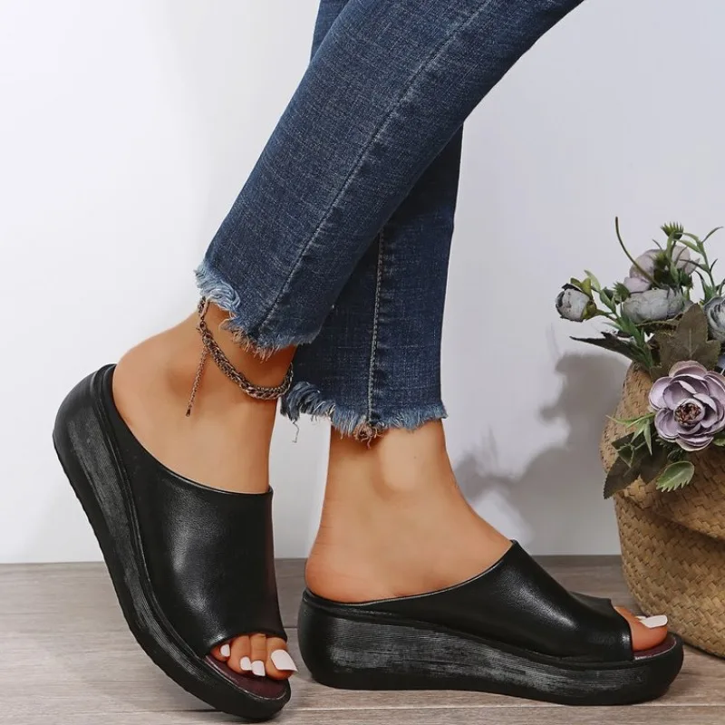 Plus Size 35-44 Shoes for Women Summer Leather Platform Slippers Wedges Peep Toe Outdoor Beach Sandalias Mujer Women Slippers