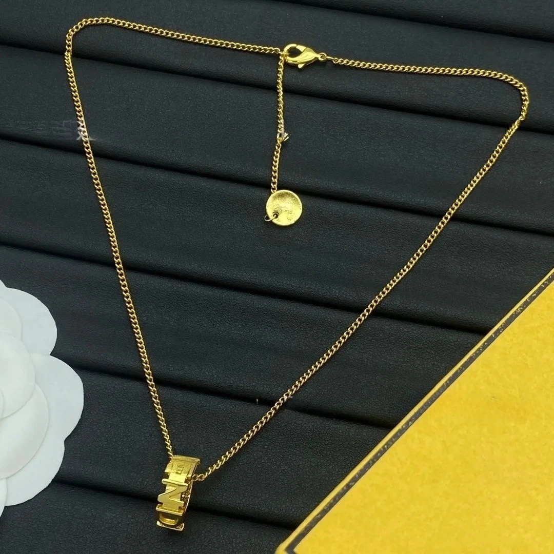 링 레터 목걸이 여성용 하이센스 패션 다용도 쇄골 체인 여성