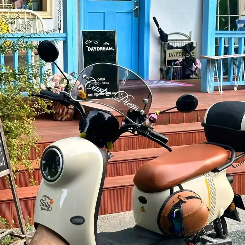 

Windshield for Electric Scooter, Front Windshield Glass for Niu Ninebot, Retro Motorcycle Style Windshield, Acrylic Windshield S