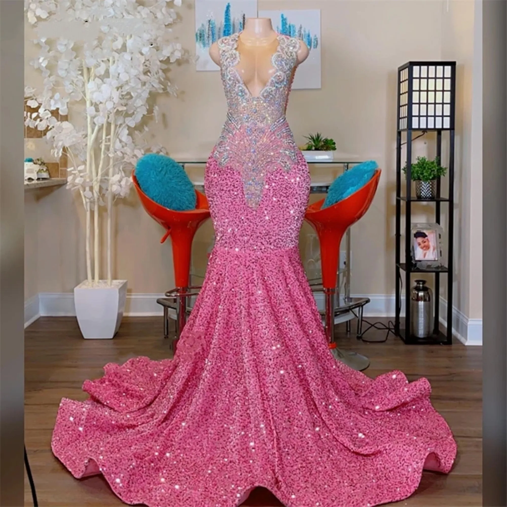 Customized 2025 Pink Prom Dresses Crystal Beading Mermaid Girls Graduation Maxi Party Gowns Velevt Sequins Vestido De Noche