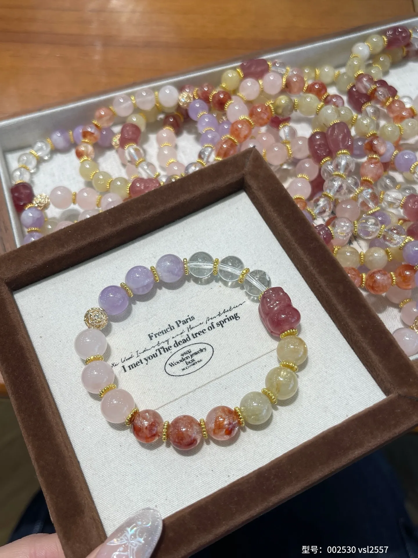 bracelet-duobao-en-cristal-blanc-fleur-de-colle-rouge-naturelle-cheveux-blonds-amethyste-sens-avance-pixiu-design-polyvalent