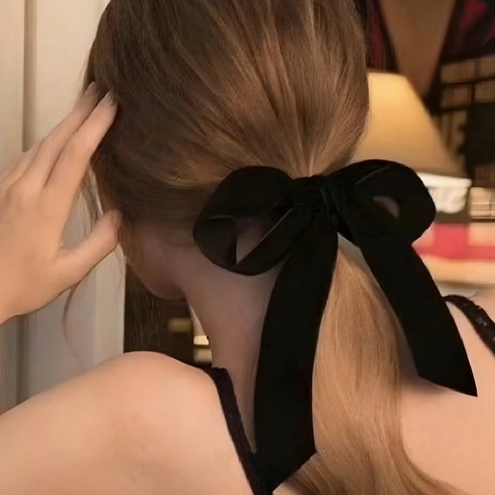 1 unidade de laço de cabelo de veludo preto, cheio de textura sofisticada! Um must para looks elegantes de rua, ilumina seu rabo de cavalo