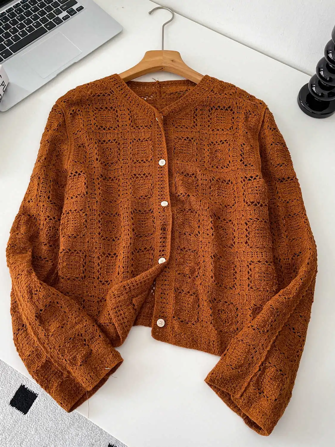 

Women's Brown Hollow Cardigan Sweater Vintage 2000s Y2k Korean Jumper Knitwear Long Sleeves O-Neck Cashmere Sweater Autumn 2025