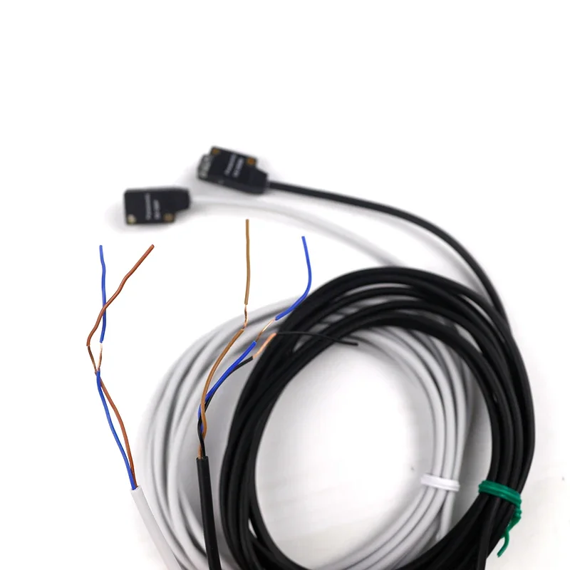 

EX-13EB Ultra-thin Photoelectric Sensor Built-in Amplifier Through-beam Photoelectric Switch Sensor EX-13EB