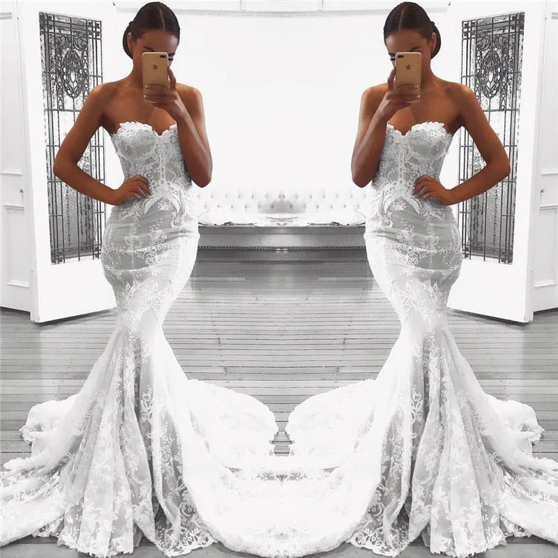 Customized White 2025 Women's Latest Fishtail Skirt Wedding Dress Strapless Sweetheart Neckline Backless Lace Decal Decoration