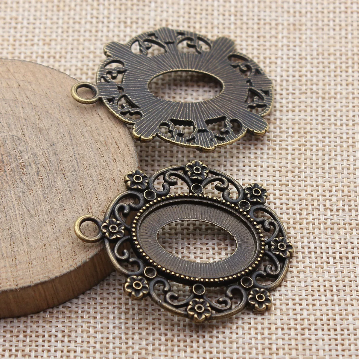 3pcs Inner Size 18x25mm 2 Colors Oval Flower Style Cameo Cabochon Base Setting DIY Accessories