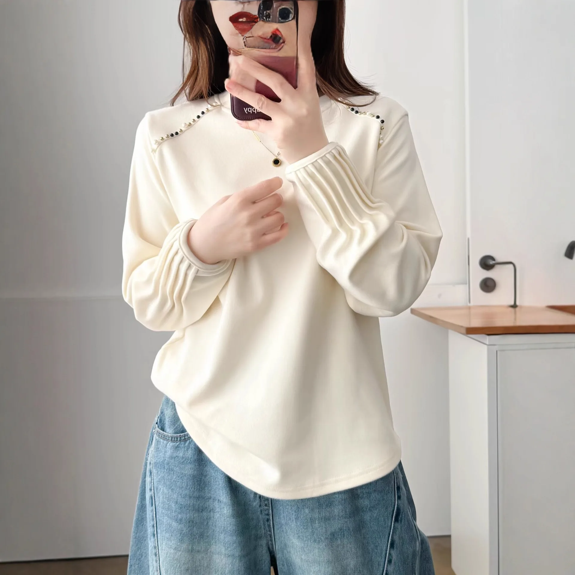 XXXXL mode grande taille femme vêtements T-Shirt automne hiver nouveau Style polaire conception chaude col rond perlé pli poignets hauts 9575