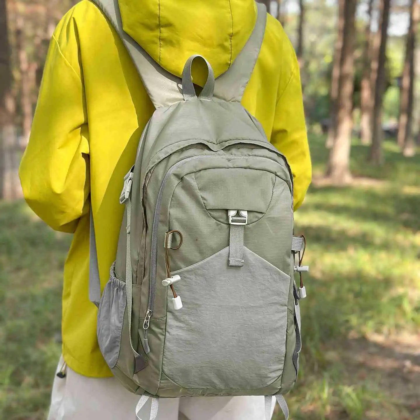 New Mountaineering Bag Outdoor Light Travel Sports Men and Women Anti-splashing Large-capacity Backpack Women's Backpack