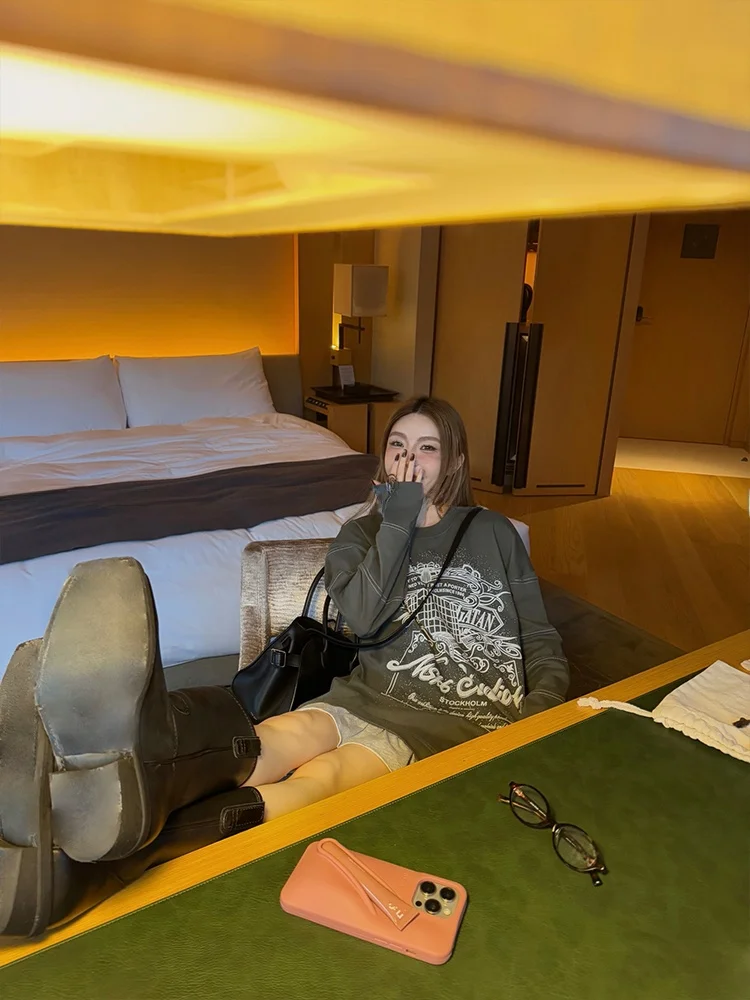 

MSKIN6 Осенне-зимний свободный женский свитшот с ретро-принтом, 100% хлопок, с эффектом стройности и декоративными вставками по низу