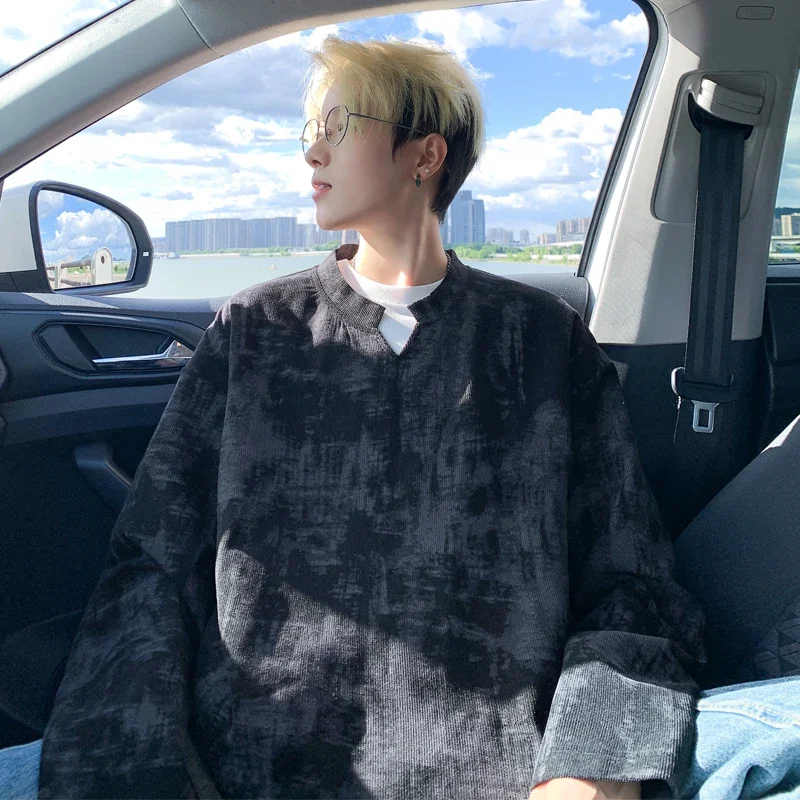 Men Notched Crew Neck Long Sleeve Top Gradient Tie Dye Corduroy Weave Relaxed Oversized For Layered Autumn Casual Outfit