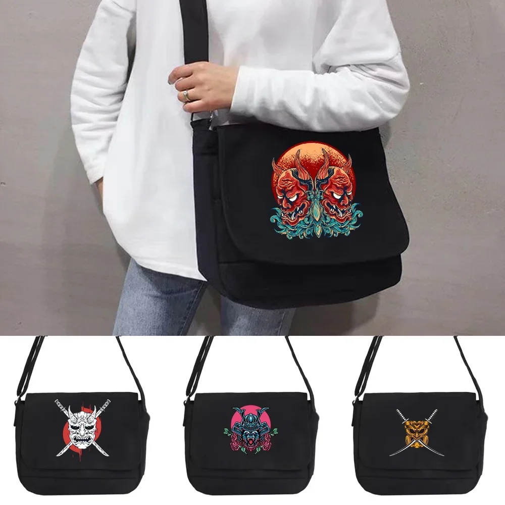 

Messenger Bag New Women's Fashion Version Postman Case Monster Print Organizer Pack ese Style Canvas Shoulder Crossbody Bag