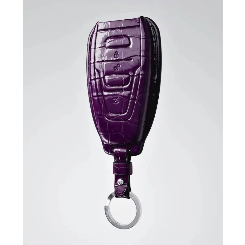 

Car key case is suitable for various car models exquisite texture high-end leather full cover key case keychain accessories