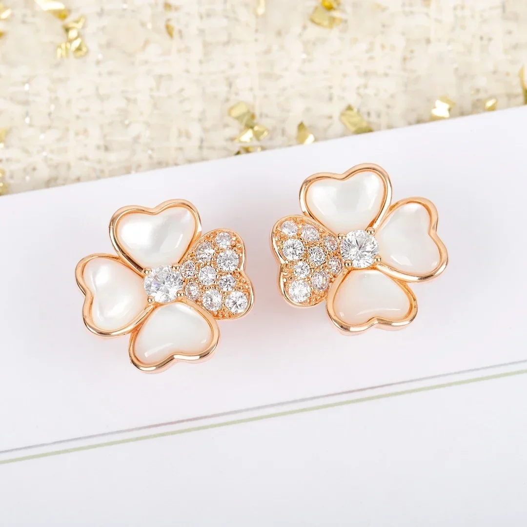 Europe Diamond Clover Petal Rose Gold Earrings Women Ear Clip Top Quality Luxury Jewelry Designer Brand Trend