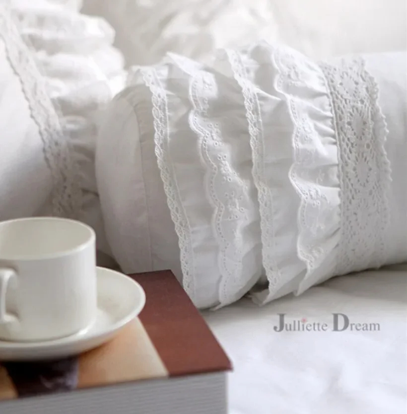 White Throw Pillow Cushion Decorative Pillow European Candy Cushion Princess Ruffle Lace Lumbar Cute Pillow Sofa Hand Rests