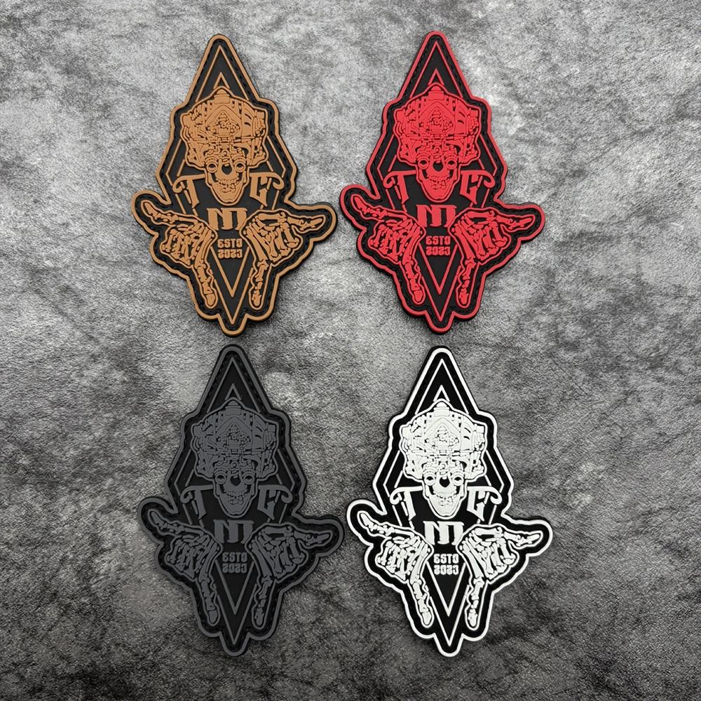 Diamond-shaped outer frame skull carving pattern badge patch applique PVC glow-in-the-dark badge for clothing, hats, bags, DIY decoration patch with matching hook side included