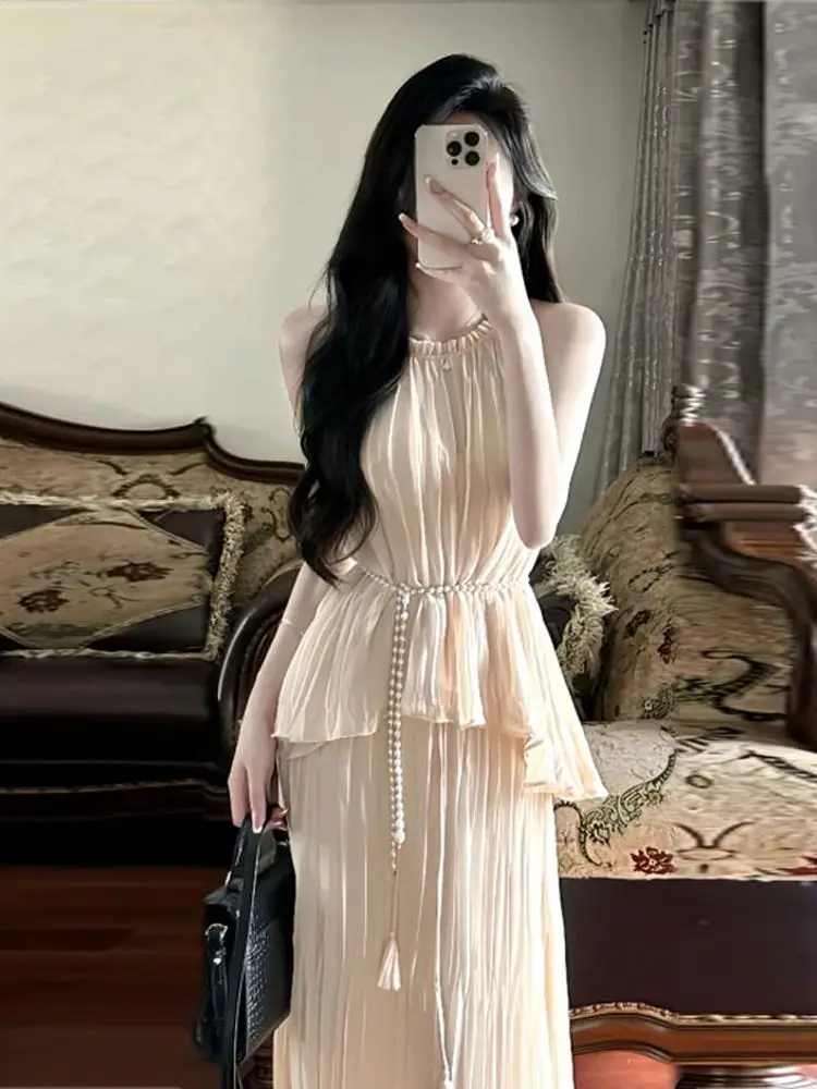 

Korean Style Halter Neck Midi Skirt And Top Set Summer Fashionable Two-Piece Ensemble Ultra-Modern And Stylish Casual Wear