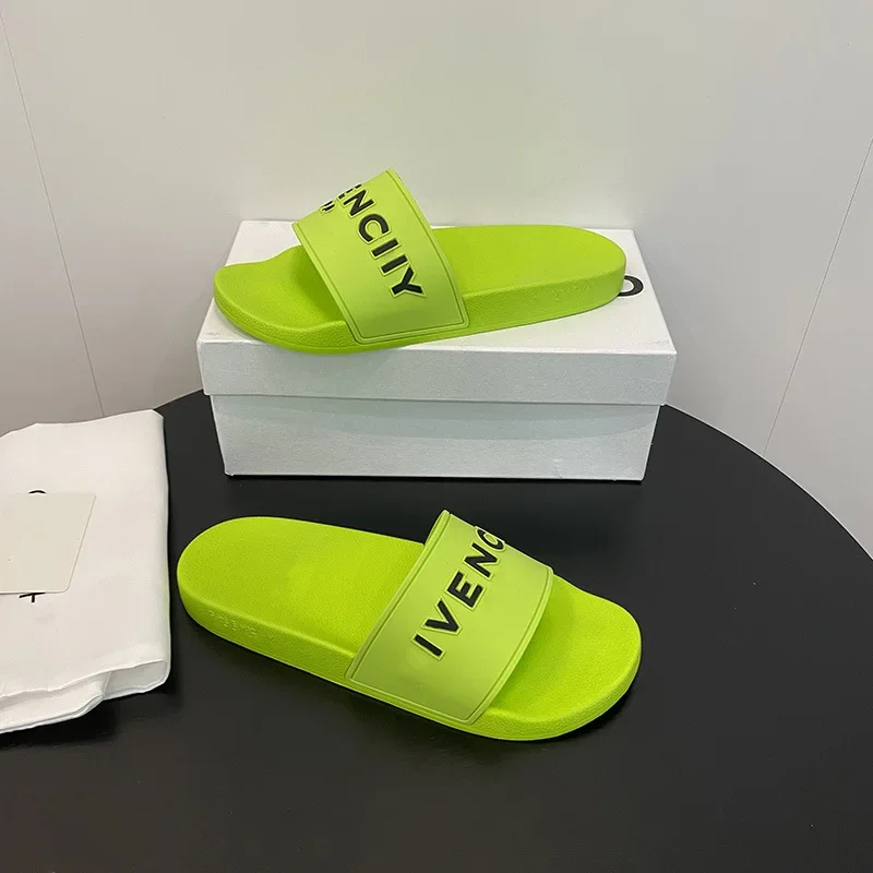 2024 Summer New Fashionable Vietnam Women's Slippers Couple Style Green Outer Wear Flat Bottom Slippers Trendy Design