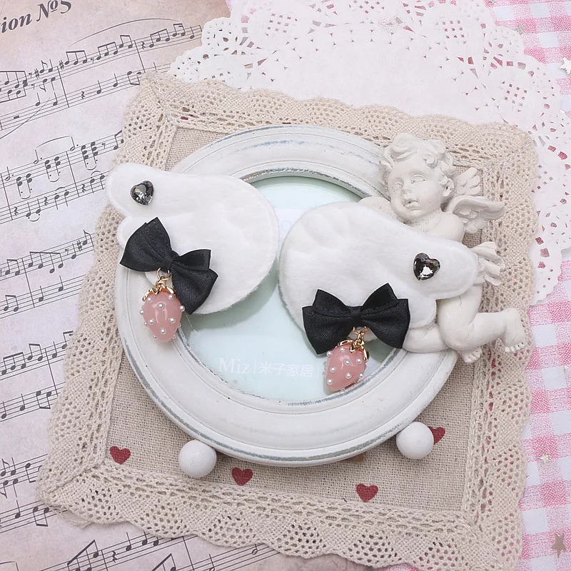 Jirai Kei Cute Cool Wings Hair Clips Strawberry Pendant Hairpin Rhinestone Handmade Small Bow Playful Girl's Gift Hairwear